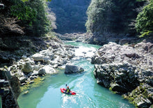 画像をギャラリービューアに読み込む, Gulkha グルカ